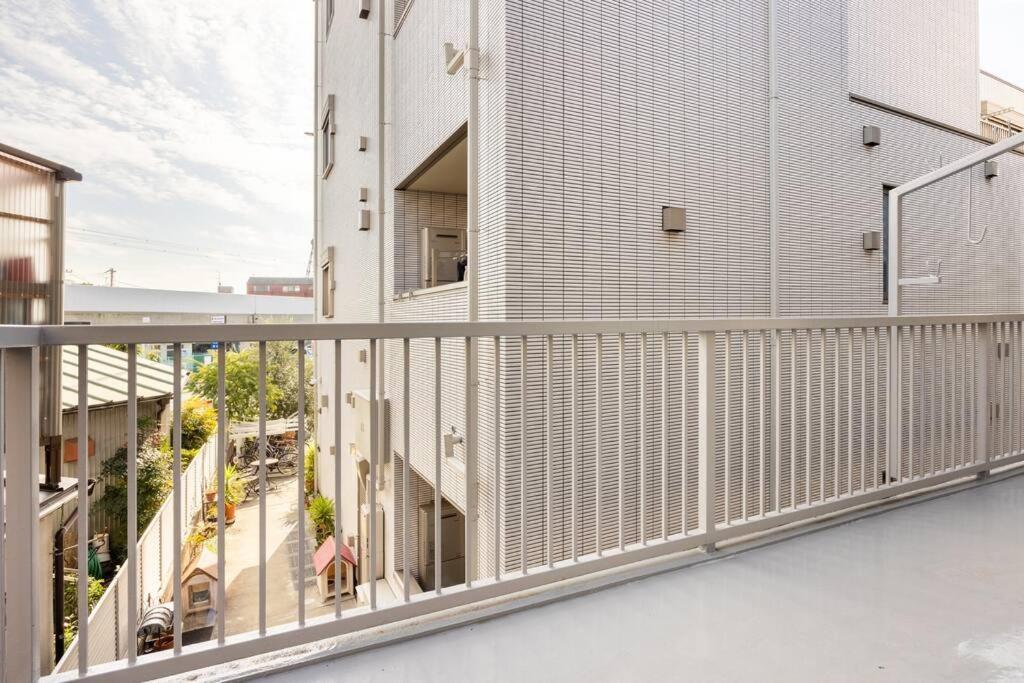 アンドステイ仲池上2丁目 Apartment